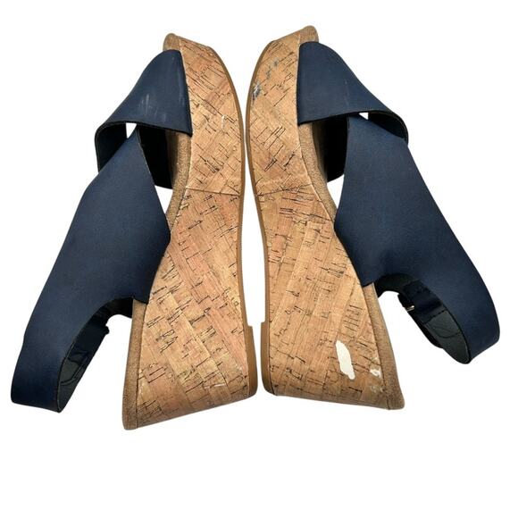 Jessica Cline Women's Leather Dreamer Cross-Strap Cork Wedge Sandals Size 8.5M - Picture 9 of 12